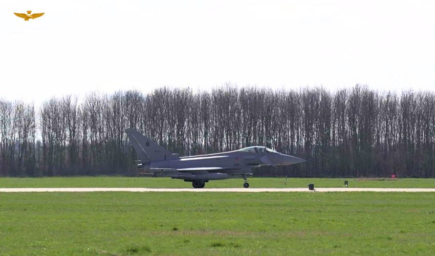 Tensione nei cieli europei, Eurofighter italiani in azione sul Baltico