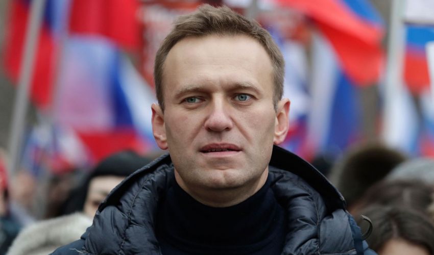 Morte di Navalny, il Times svela il metodo KGB del “pugno al cuore”