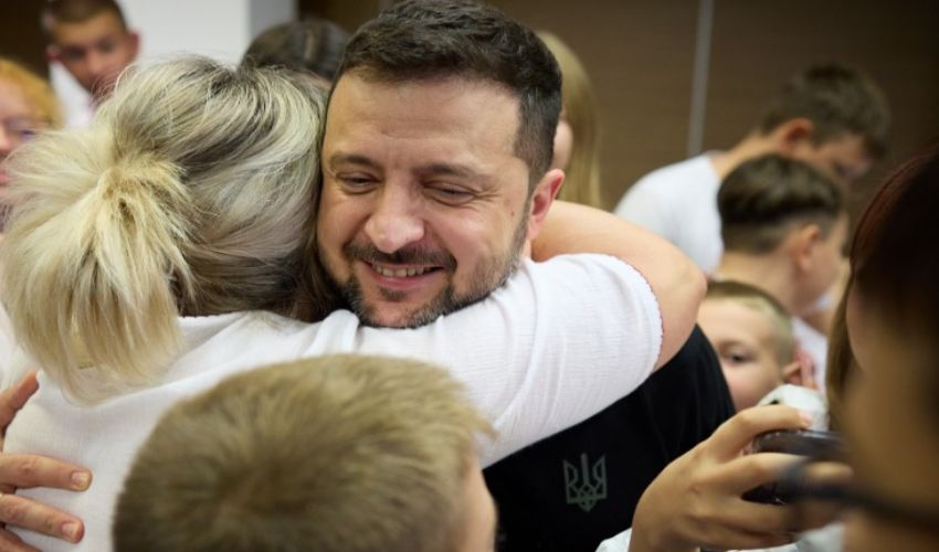 Zelensky, la pace entro il 2025, ma la guerra in Ucraina continua