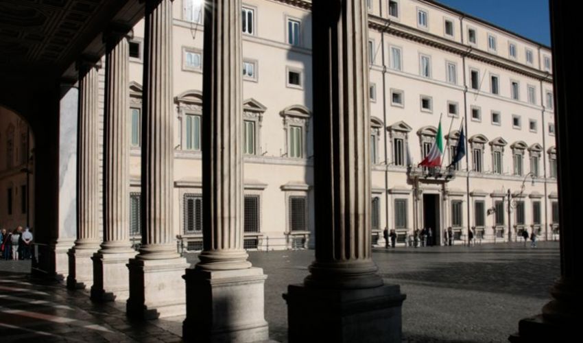 Reddito di cittadinanza, Chigi tira dritto a dispetto delle polemiche