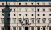 Polizia allontanata da Palazzo Chigi: caos, polemiche e reazioni